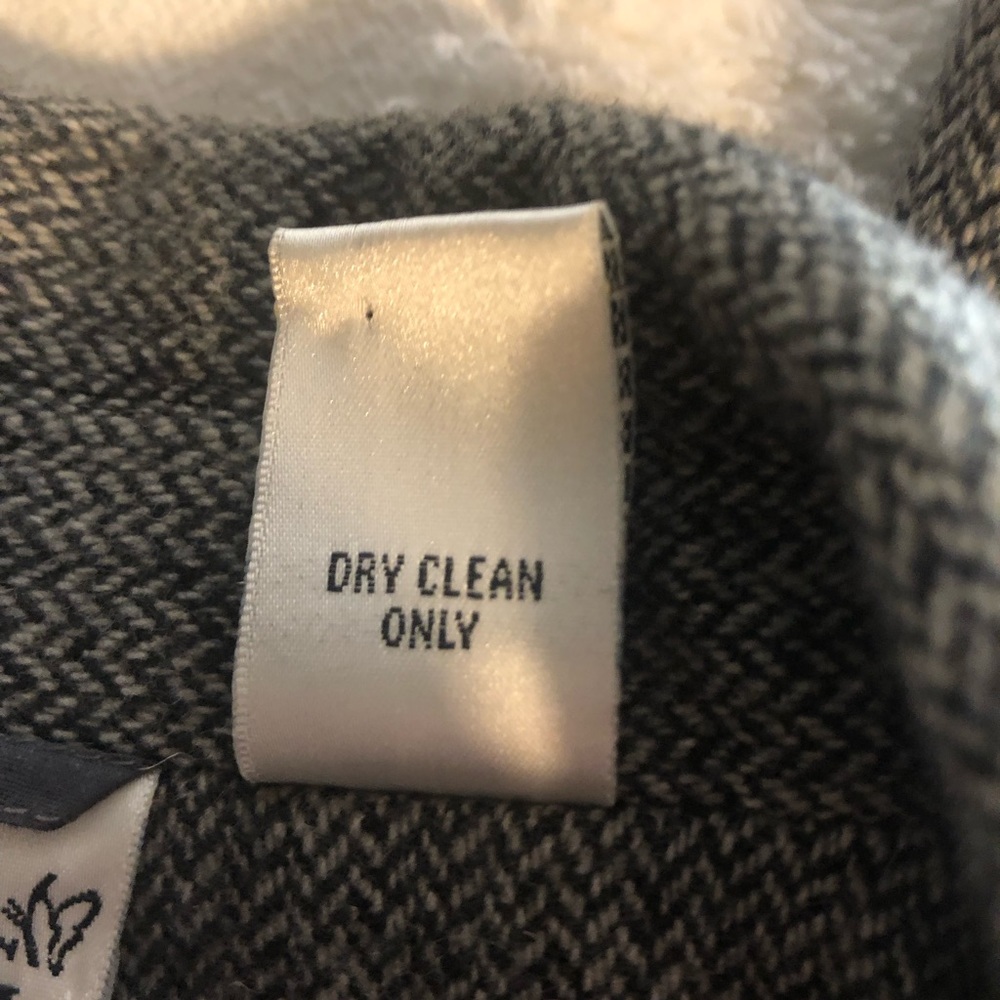 Fashion Bug Wool blend Herringbone Gray Bomber Jacket with Structured Design - Picture 13 of 13